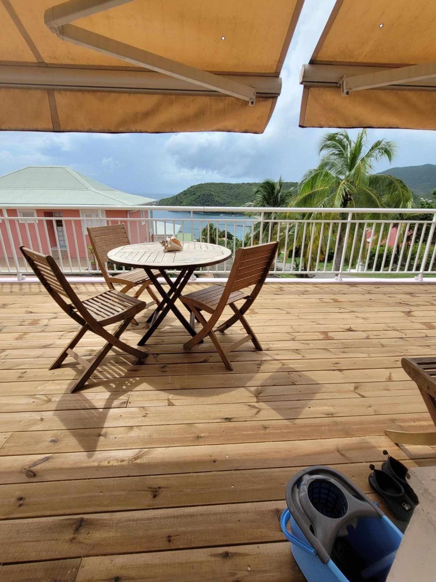 Rose Phoenix Rez-De-Jardin Piscine Et Vue Mer Les Anses-d'Arlets Exterior photo